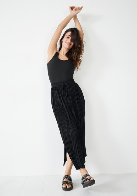Rose Crinkle Pleated Skirt