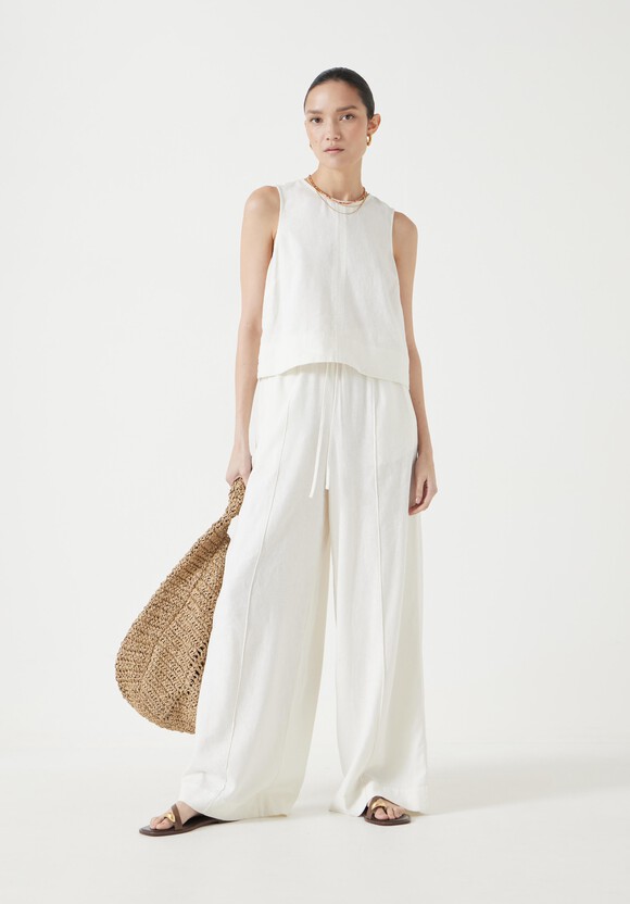 Vera Linen Blend Shell Top