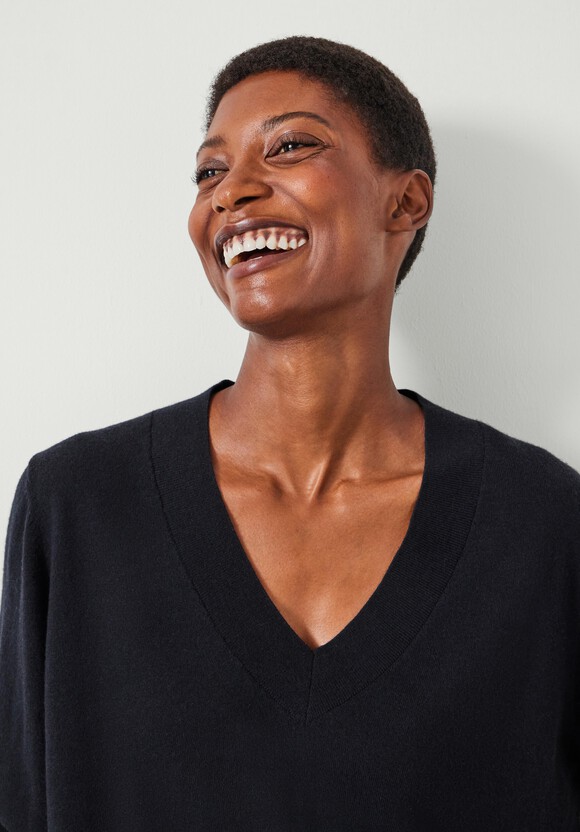 Lauren V Neck Wool Blend Jumper
