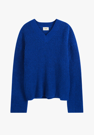 Aliah High V Wool Blend Jumper
