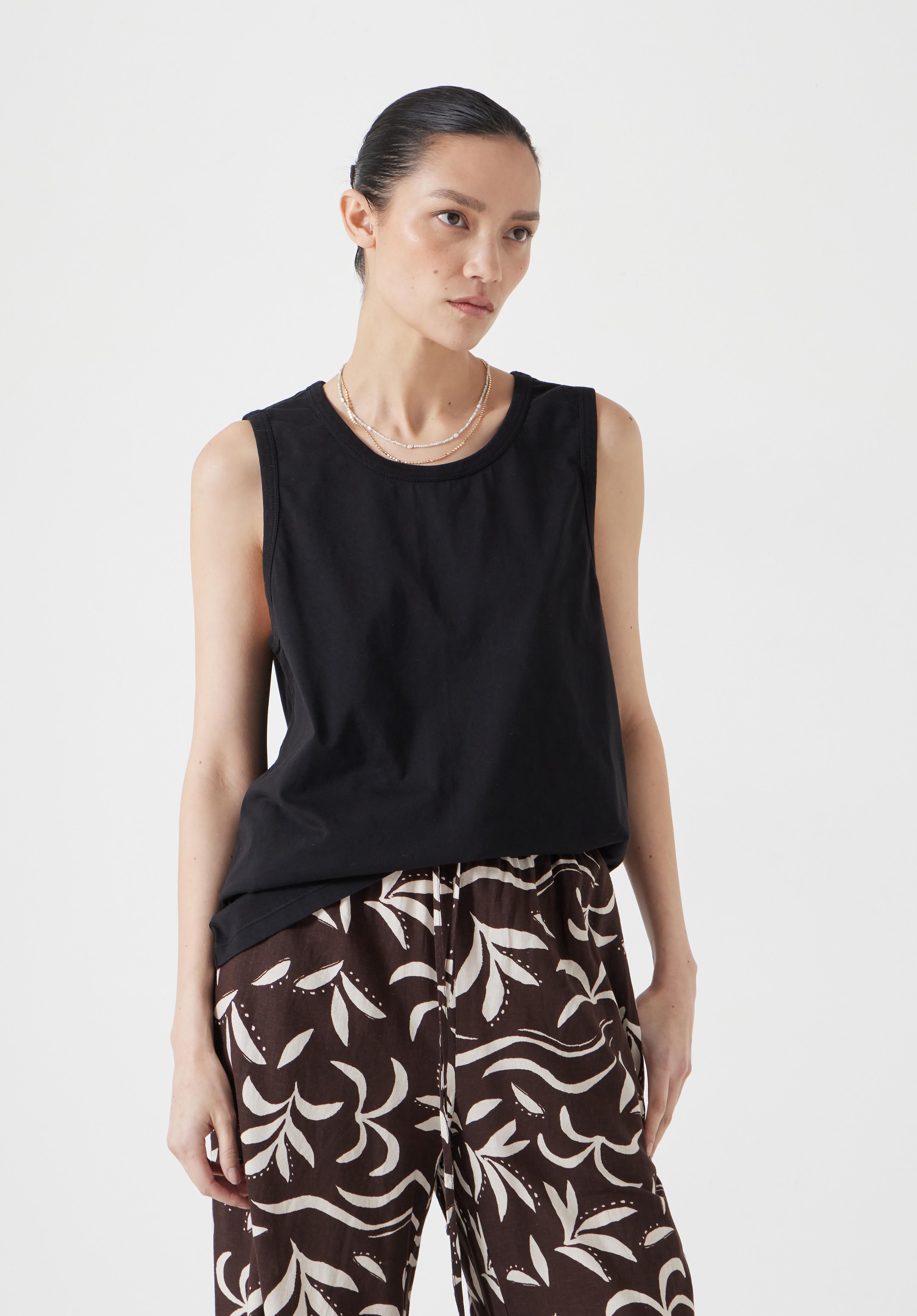 新品未使用☆CARLA / Lady linen like tops Black Lady linen like tops（Black） – CARLA