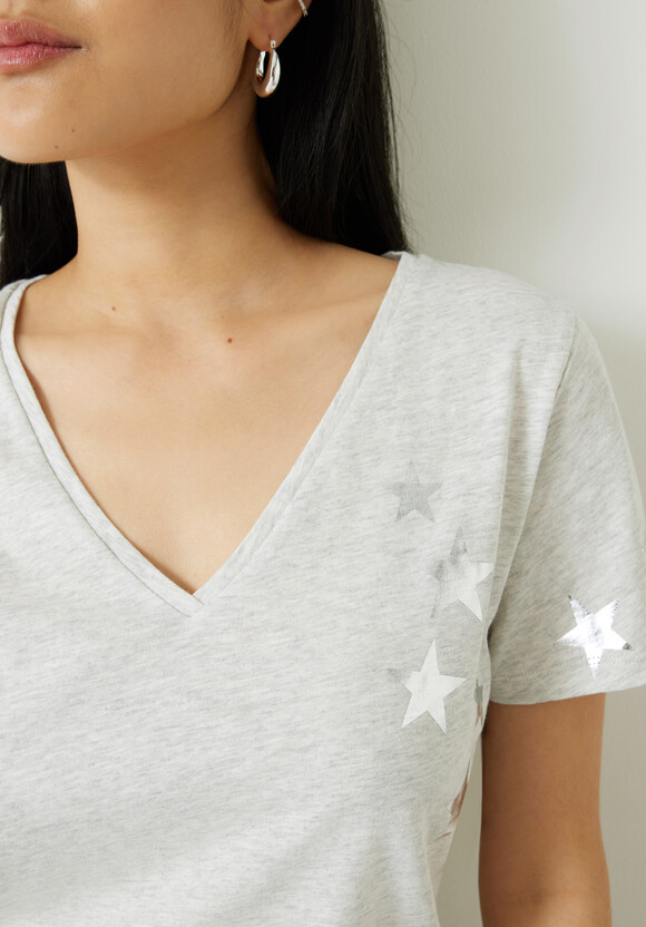 Star V-Neck Slub T-Shirt