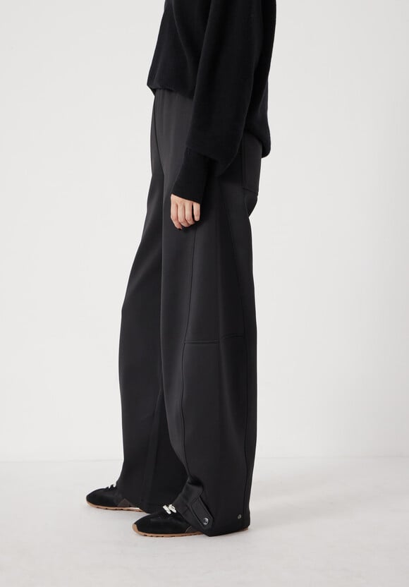 Barrell Leg Jogger