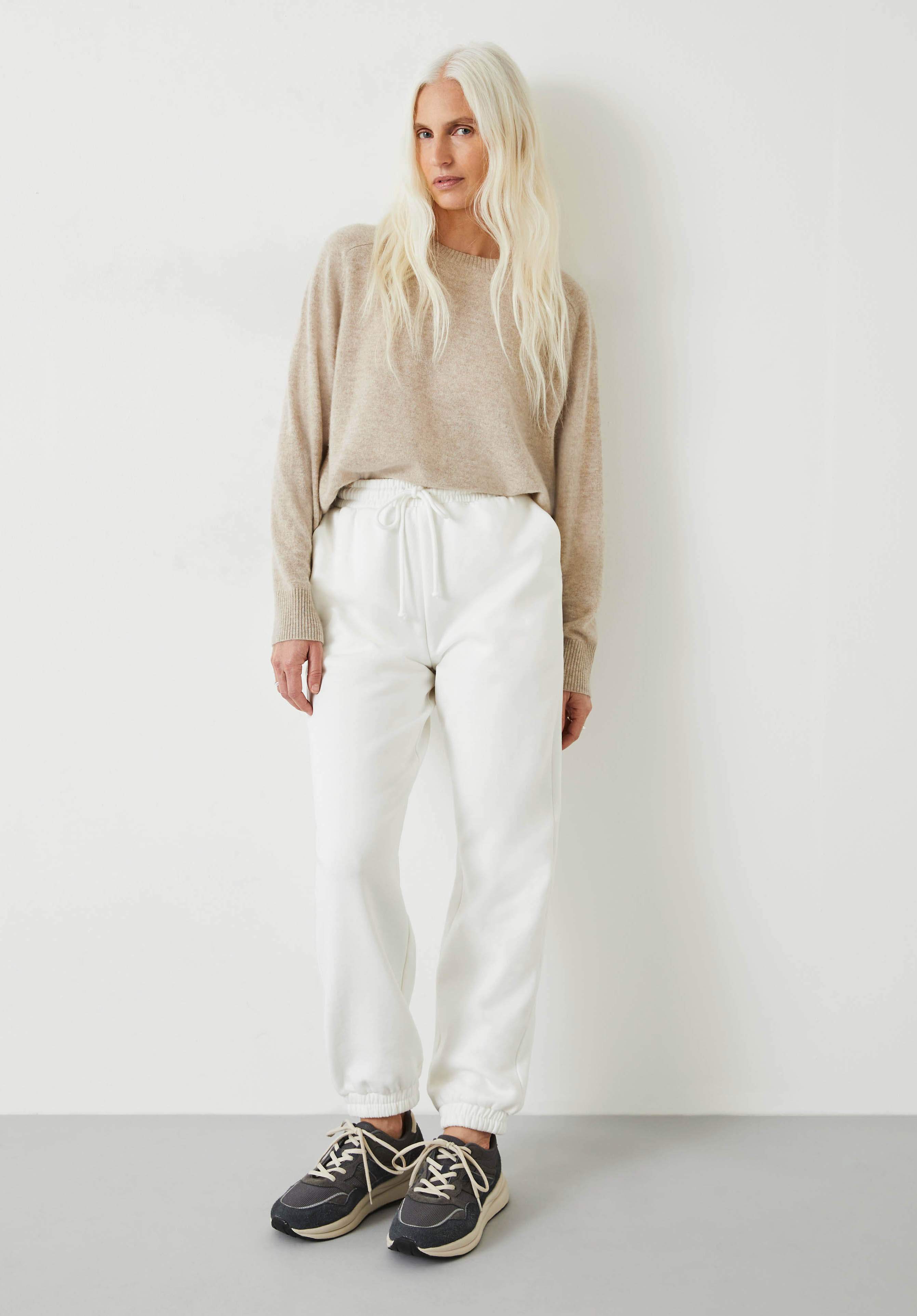 Urban clearance alina hoodie