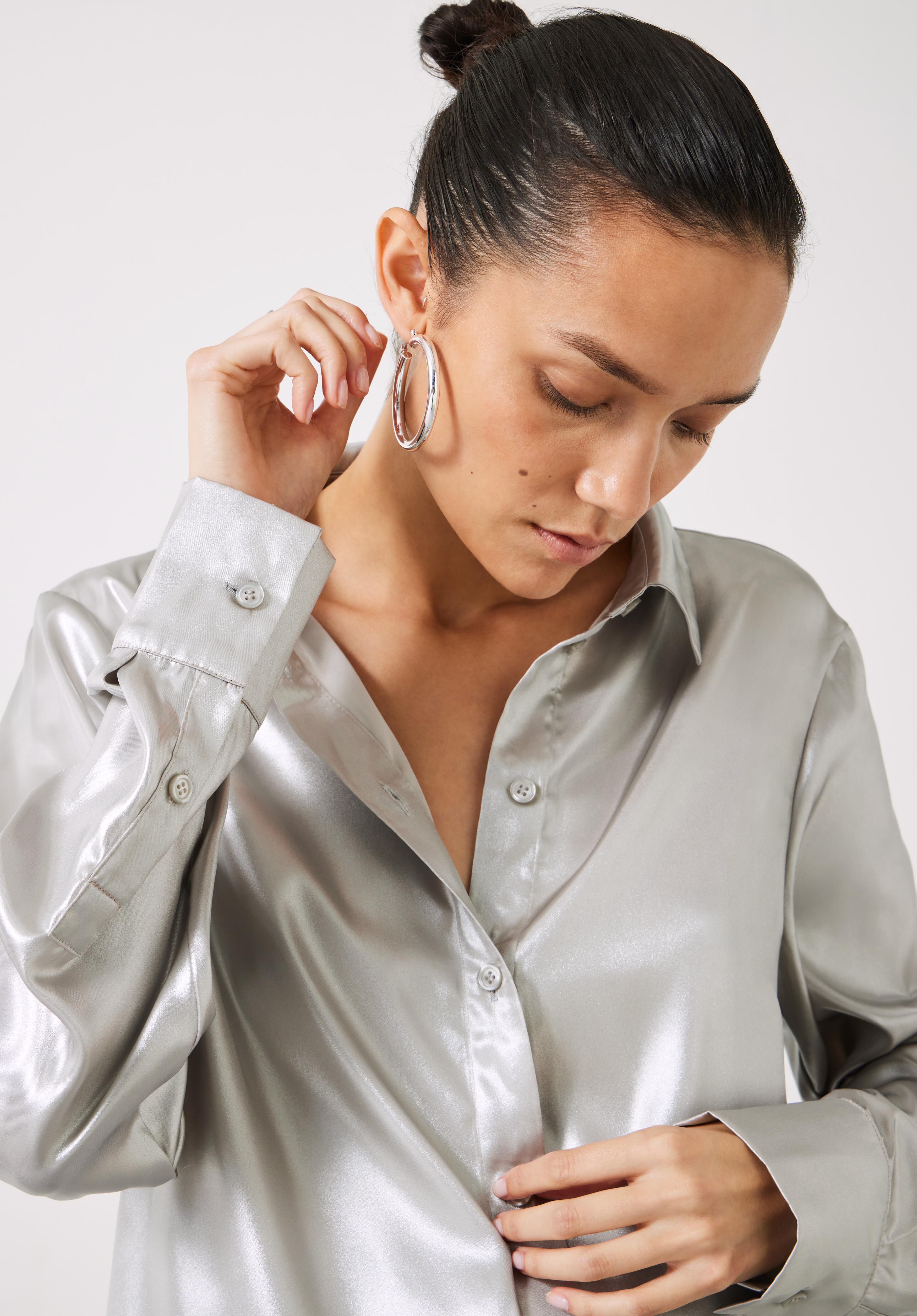 Metallic dress shirt shop