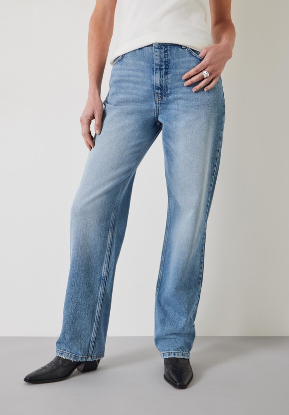 Remy Straight Slouch Jeans