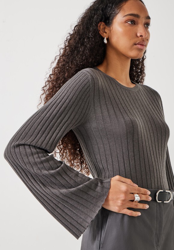 Zelda Fluted Sleeve Rib Wool Blend Jumper