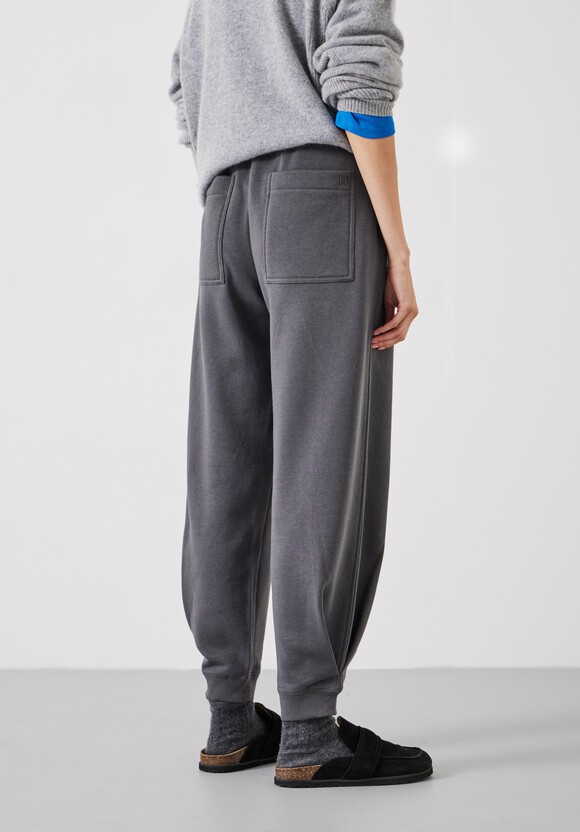 Barrel Leg Pleat Joggers