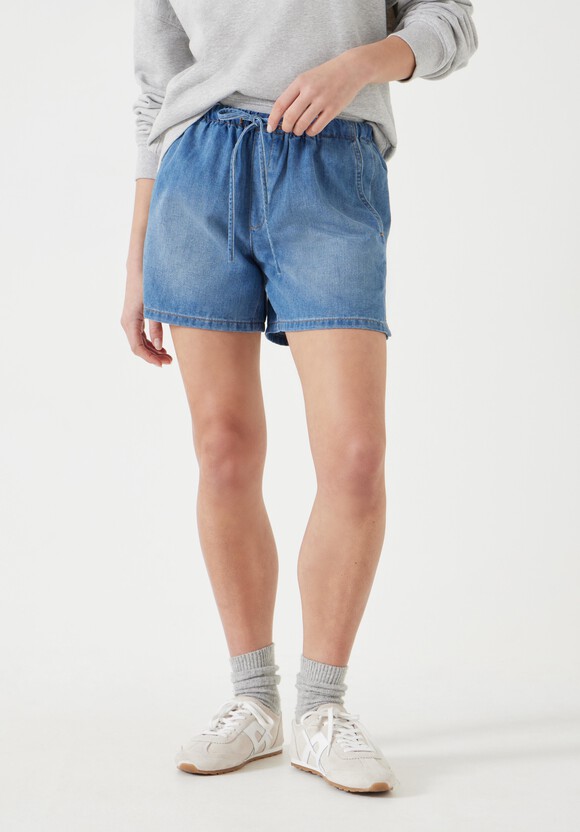 Betty Denim Pull On Shorts