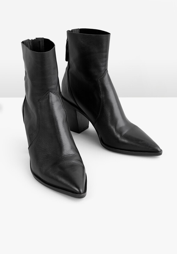 Tallis Leather Boots