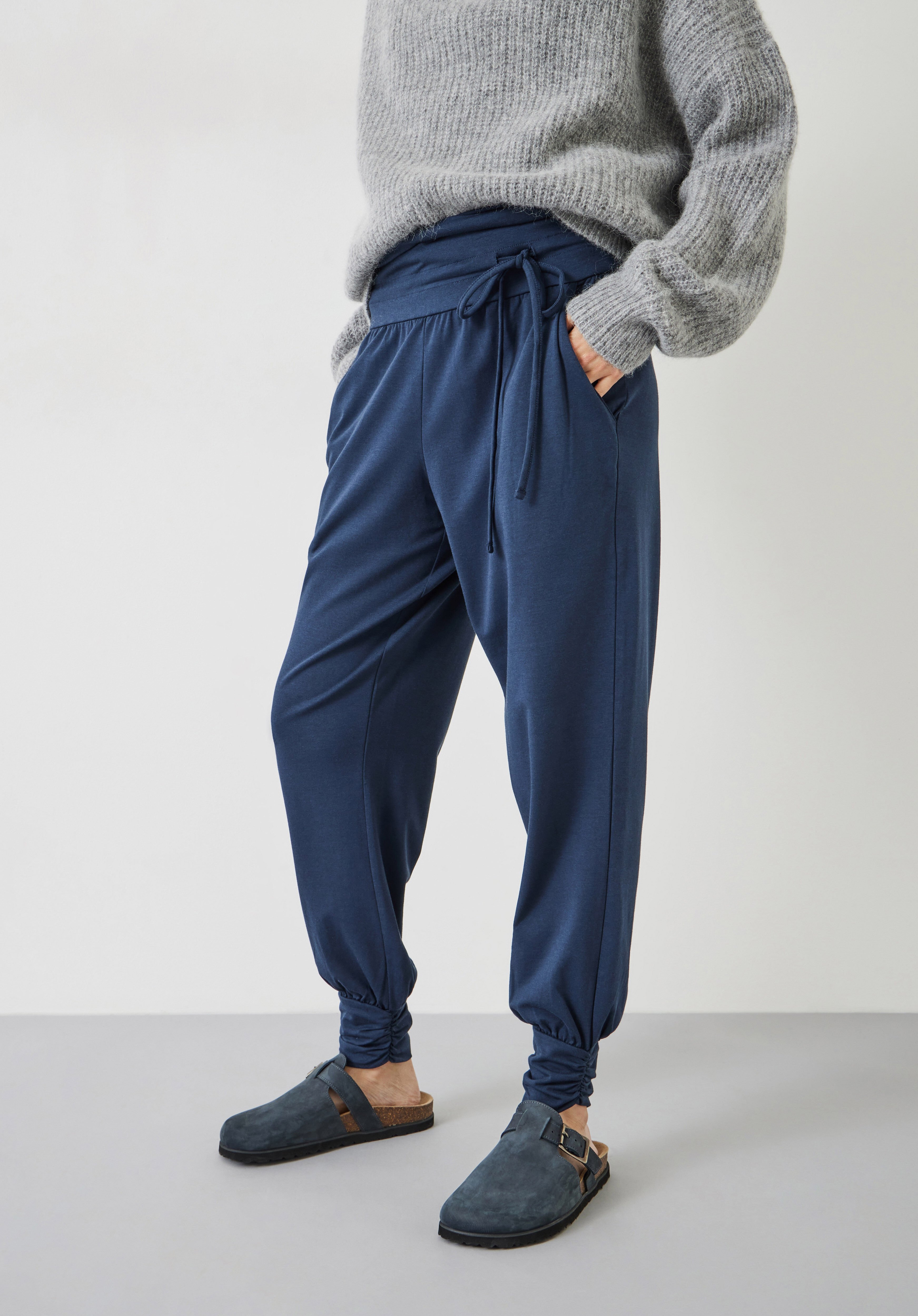 Hush harem on sale joggers
