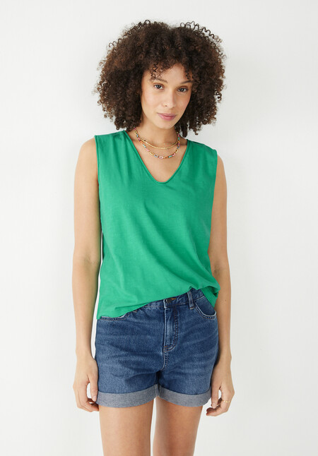 Mila V Neck Vest