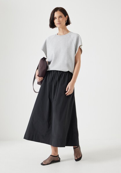 Aya Technical Pull On Midi Skirt