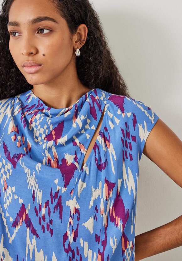 Sienna Cut-Out Detail Top