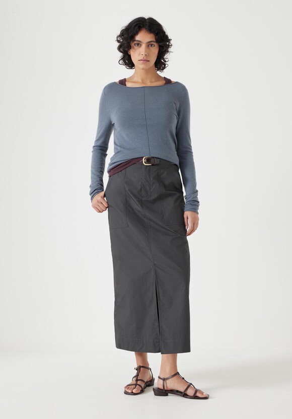 Fine Knit Slash Neck Seam Detail Top