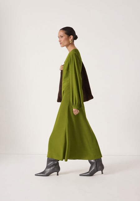 Grace V-Neck Long Sleeve Dress