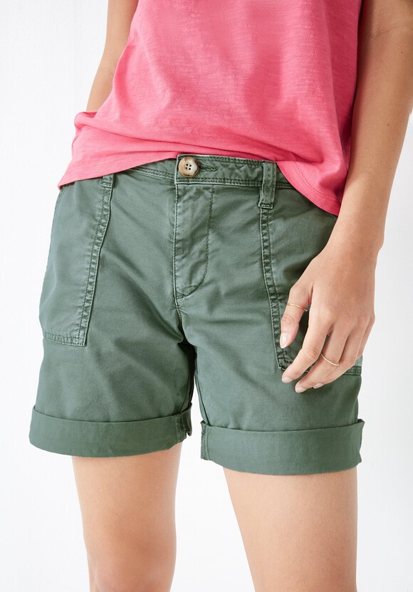 Stretch-Cotton Chino Shorts