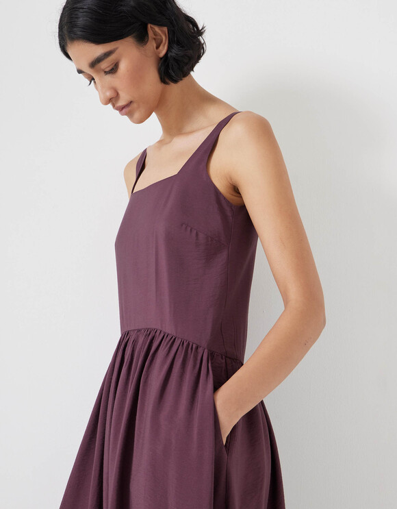 Air Flow Square Neck Midi Ballerina Dress