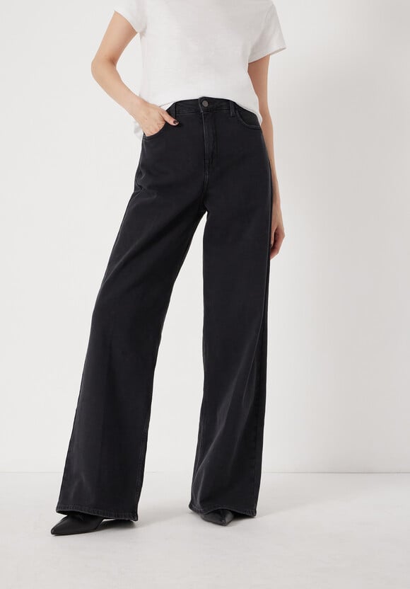 Nessa Wide Leg Jeans