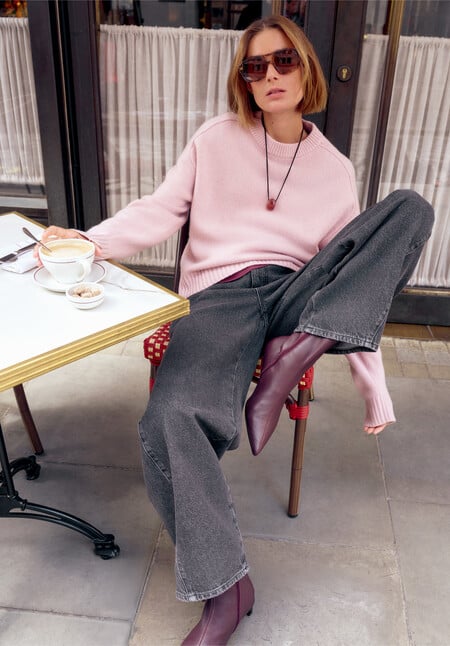 Bree Horseshoe Barrel Leg Jeans