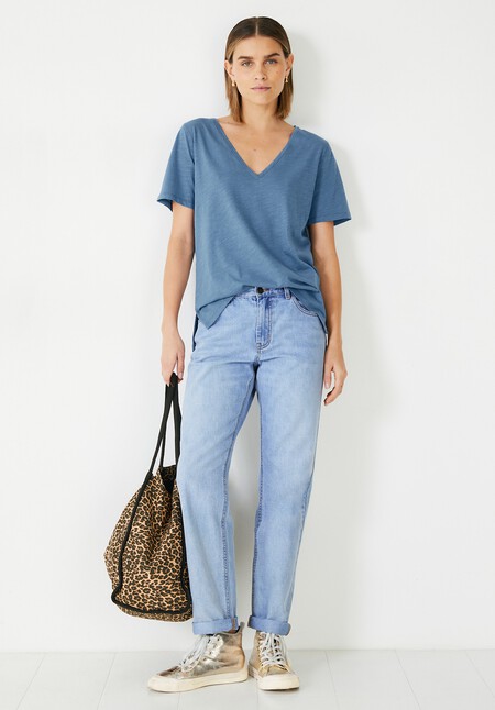 Kali Cotton Slub V-Neck T-Shirt