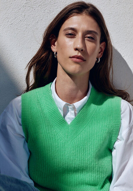Bobbie Knitted Vest