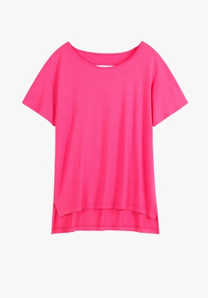 Maia Open Back T-Shirt