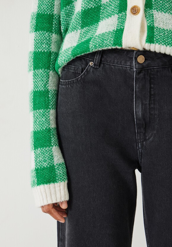 Remy Straight Raw Hem Jeans
