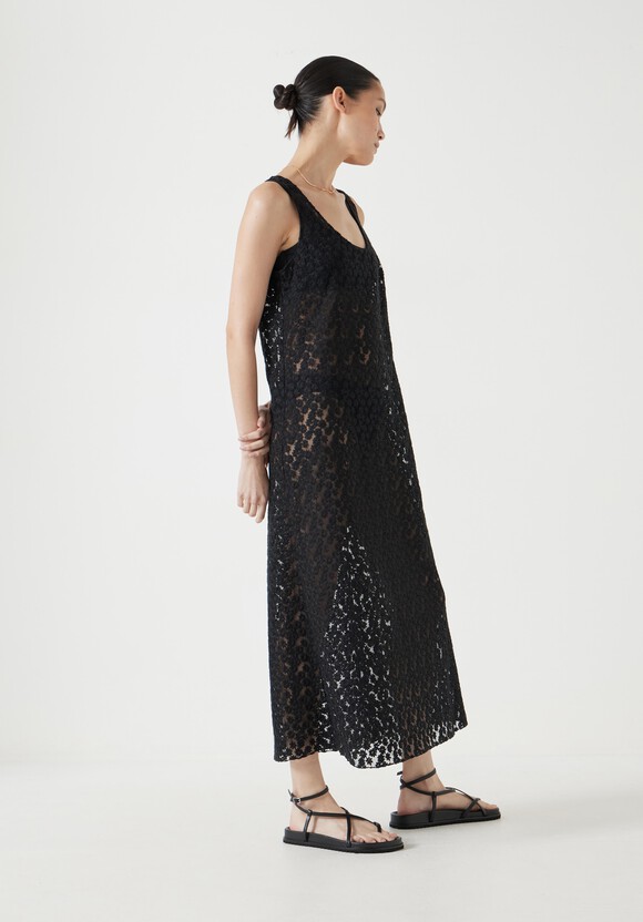 Embroidered Sleeveless Floral Dress