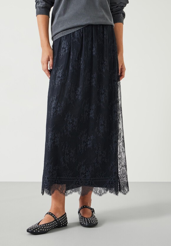 Claudia Lace Skirt