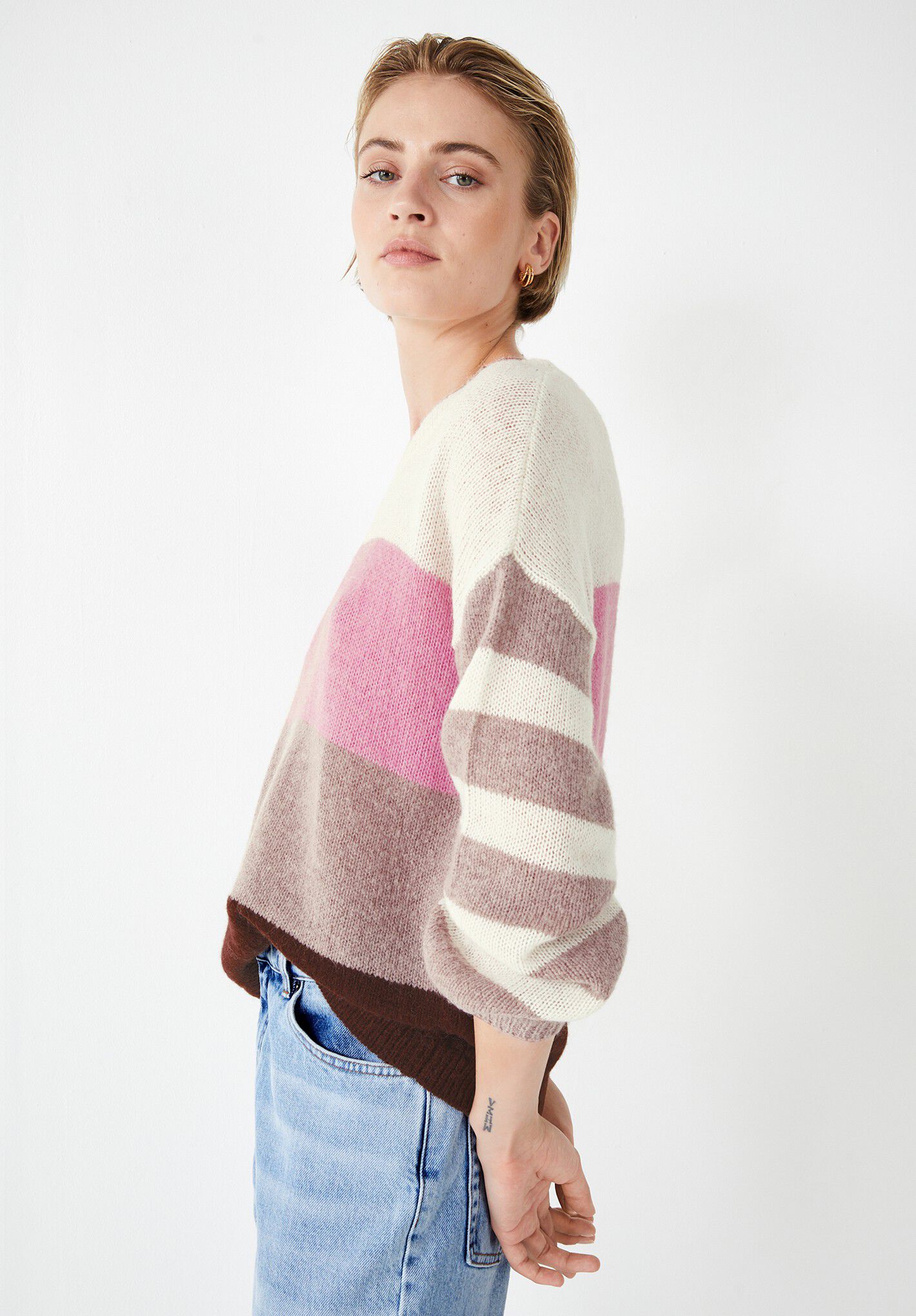 Lola Colourblock Jumper Relaxed Fit Sweatshirt Ecru Mink Grey