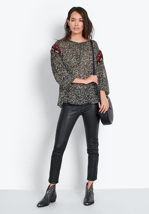 Daisy Embroidered Top
