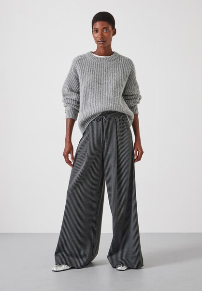 Pinstripe Wide Leg Jogger