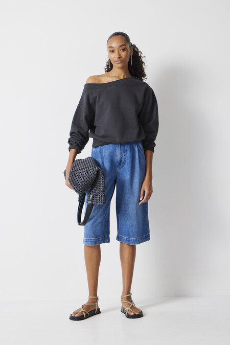 Carlota Off Shoulder Sweatshirt