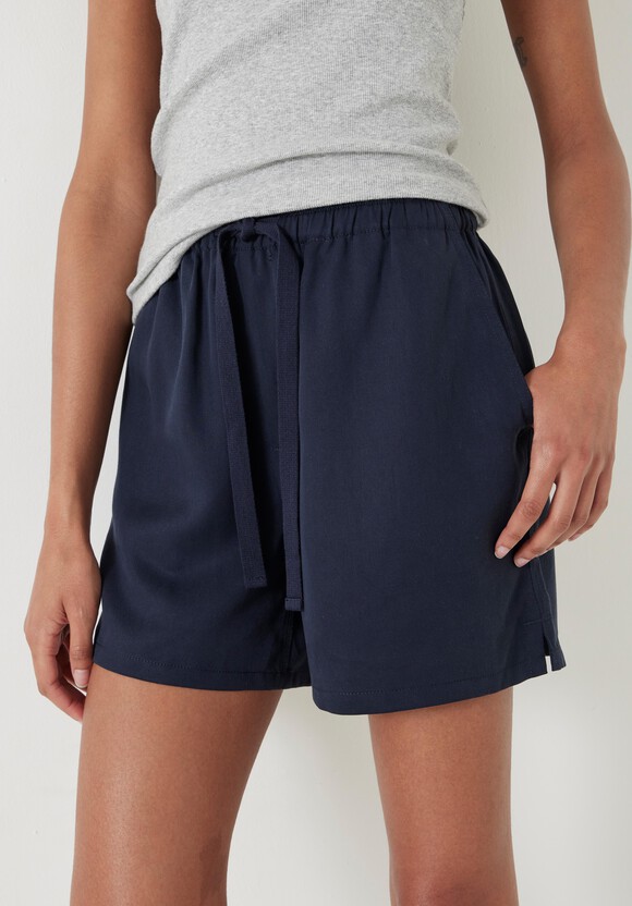 Paloma Pull On Short