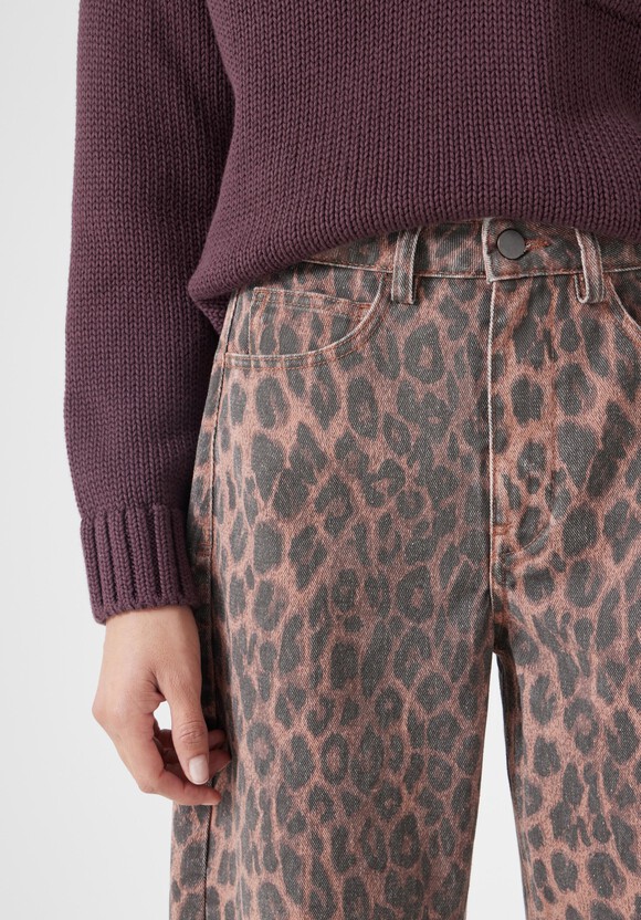 Leopard Print Barrel Leg Jeans