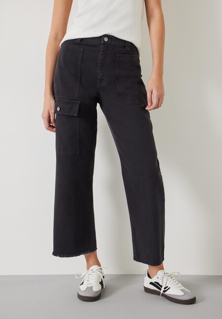 Issy Cropped Trousers