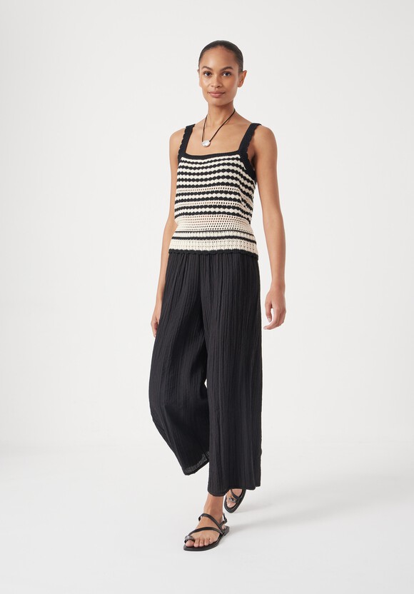 Mono Stitch Knitted Top