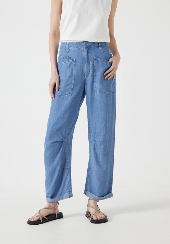 Chambray Cordi Barrel Leg Trouser
