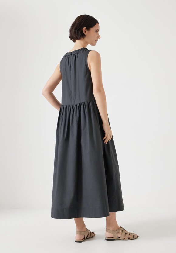 Lightweight Cotton Sleeveless Crew Neck Maxi Dress
