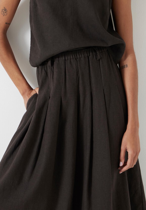 Ivy Pleated Linen Blend Midi Skirt