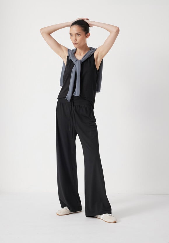 Amie Wide Leg Joggers