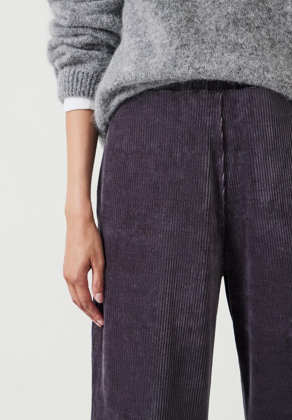 Layton Slouchy Cord Joggers
