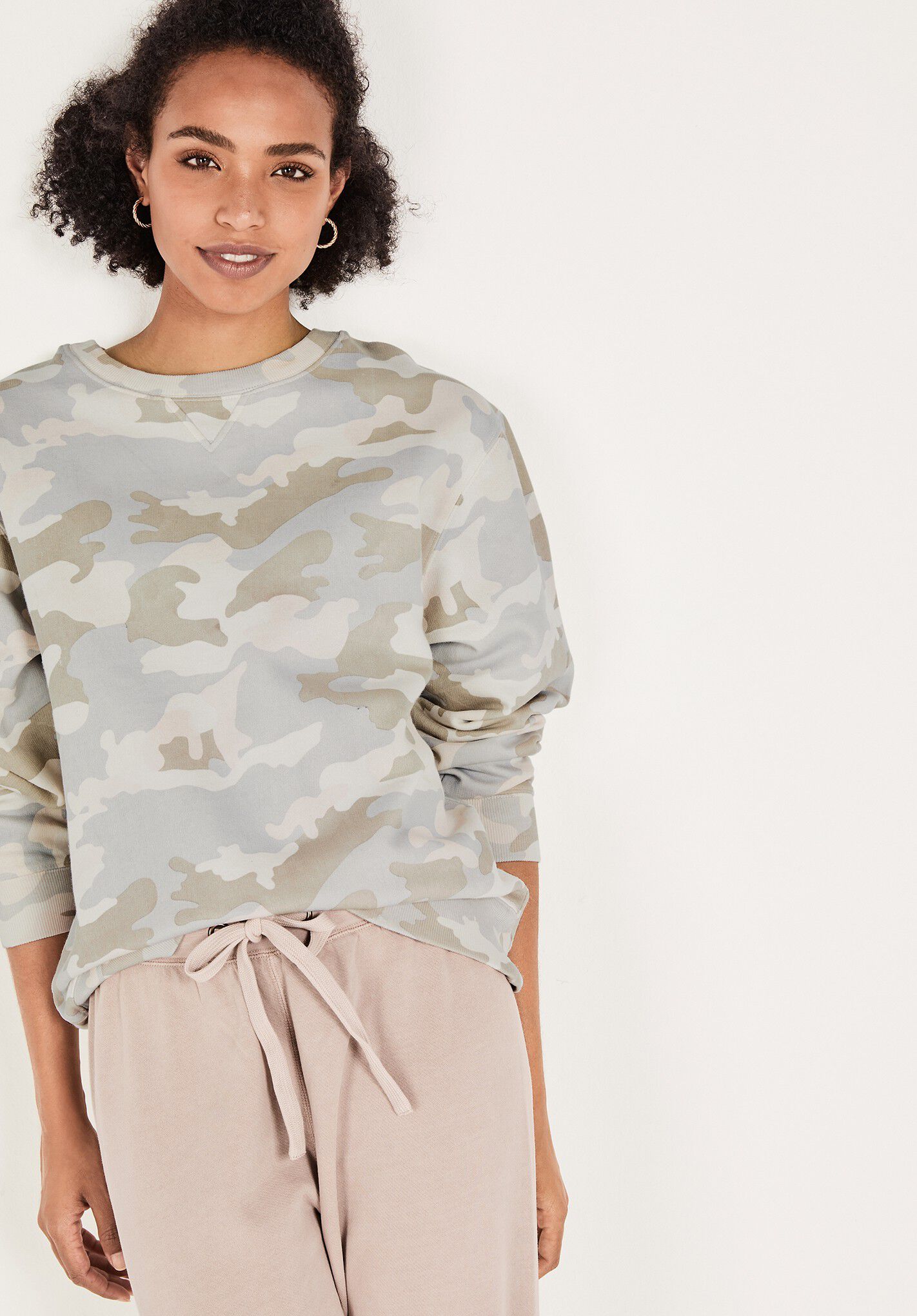 Oversized camo sweater Clearance