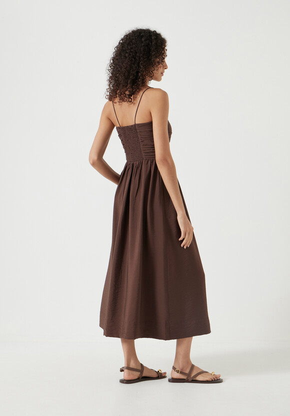 Air Flow Strappy Gathered Midi Dress