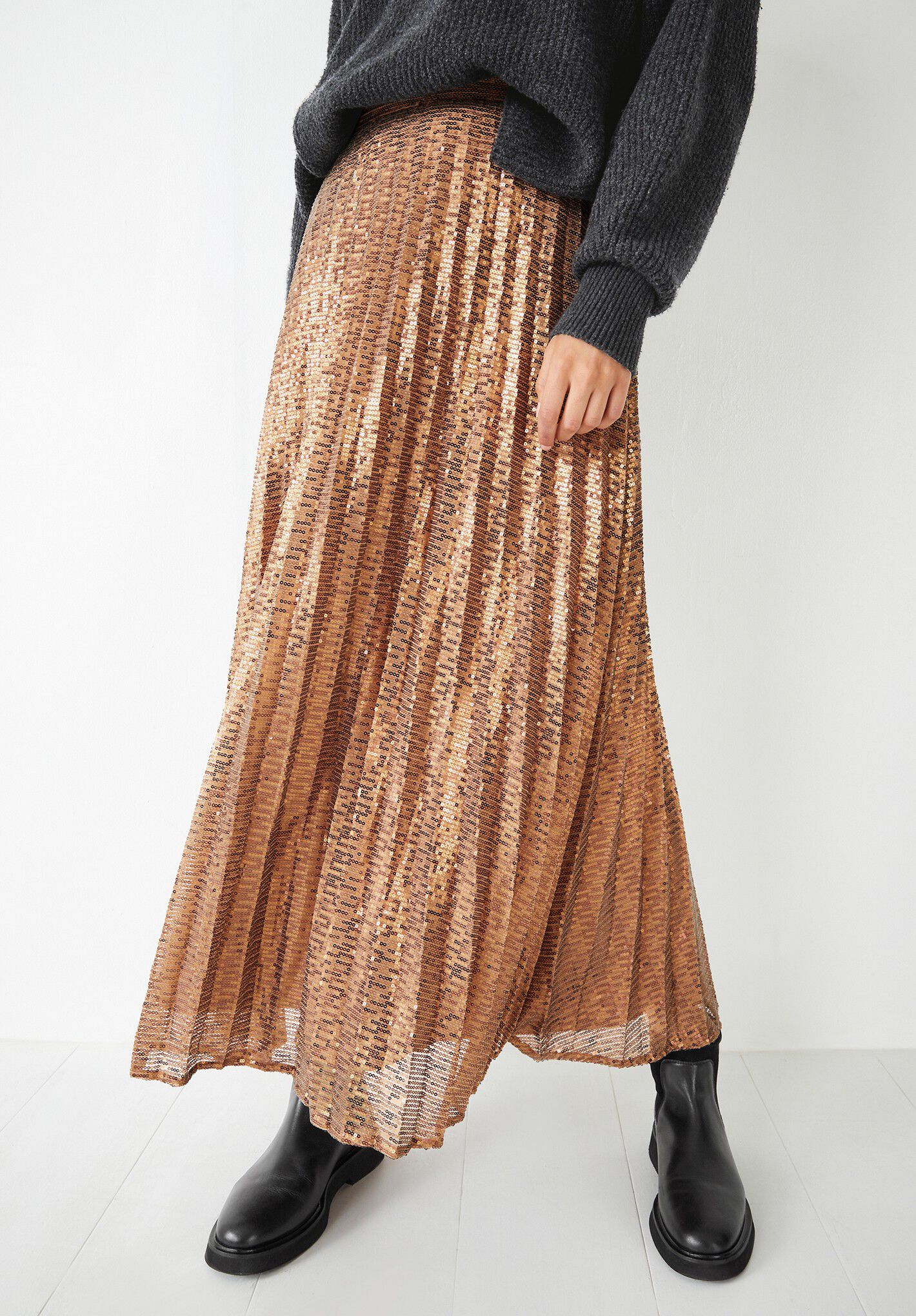Hush khaki skirt clearance