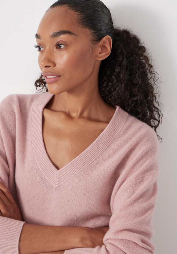Scarlett Cashmere V-Neck Jumper