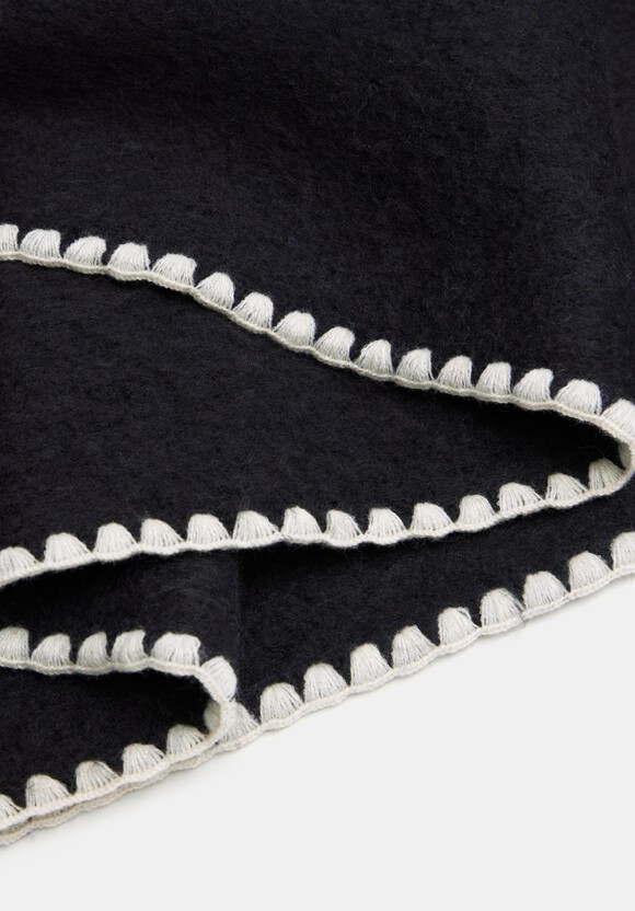 Blanket Stitch Scarf