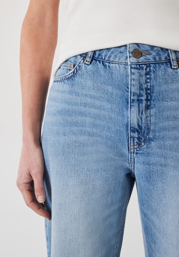 Remy Straight Slouch Jeans