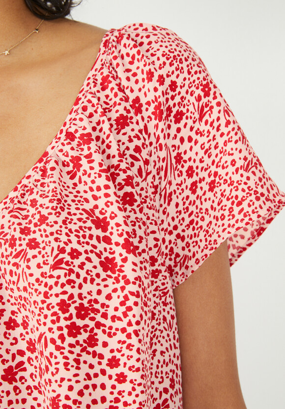 Kristina V-Neck Blouse